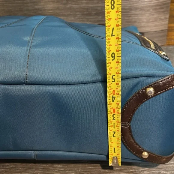 TUMI bag - Picture 9 of 11